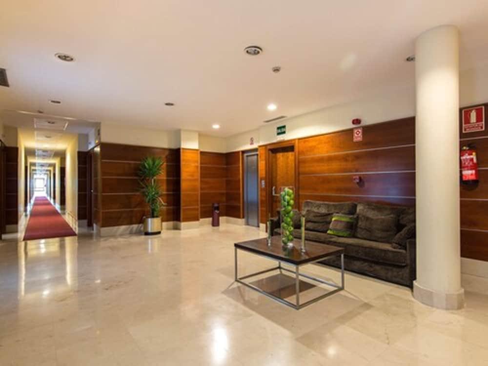 לאס רוסאס דה מדריד Hotel Plaza Las Matas מראה חיצוני תמונה