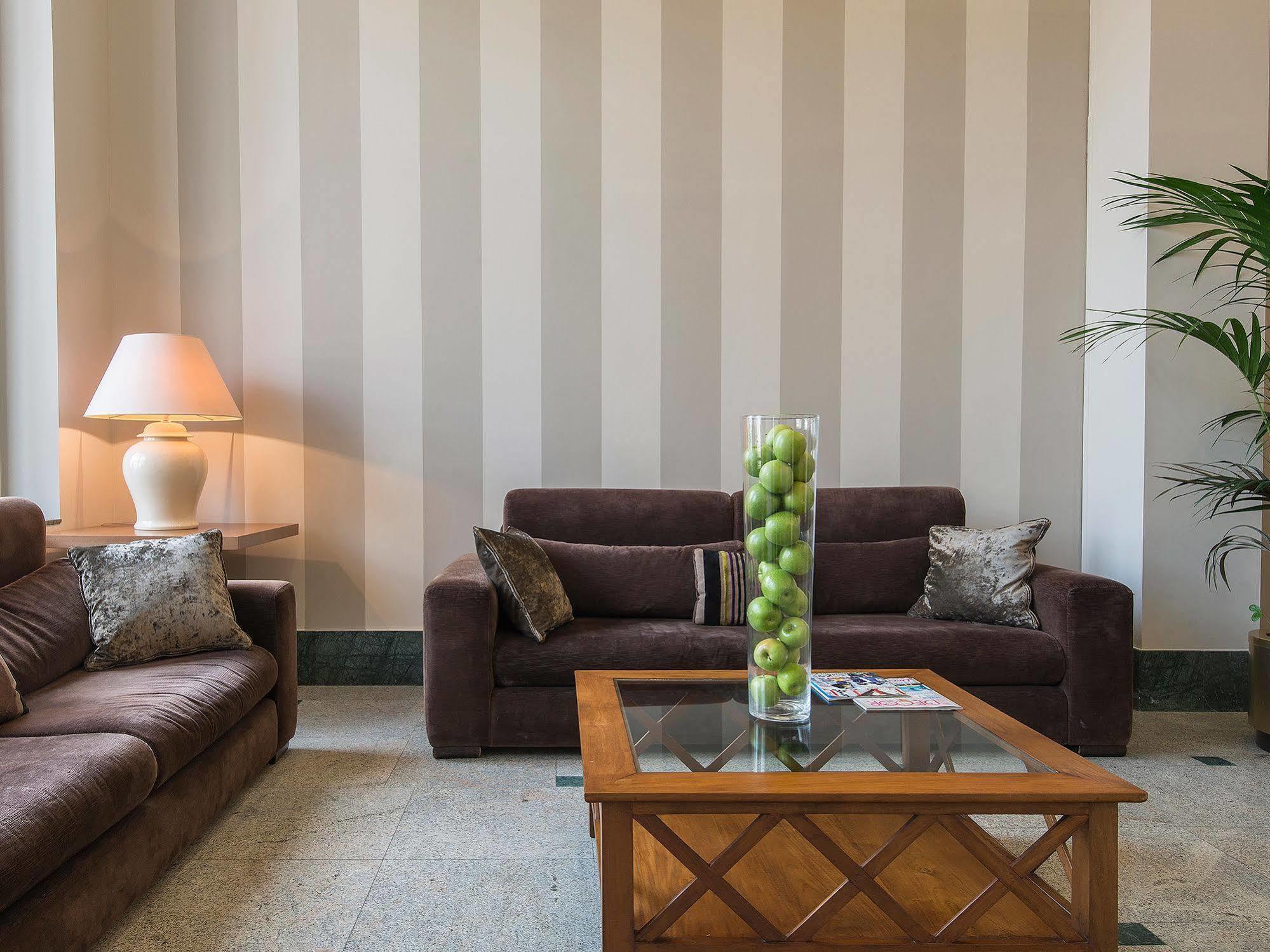 לאס רוסאס דה מדריד Hotel Plaza Las Matas מראה חיצוני תמונה